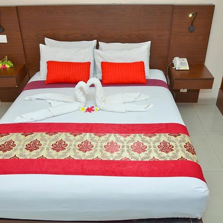 Indi Hotel サヌール 外观 照片