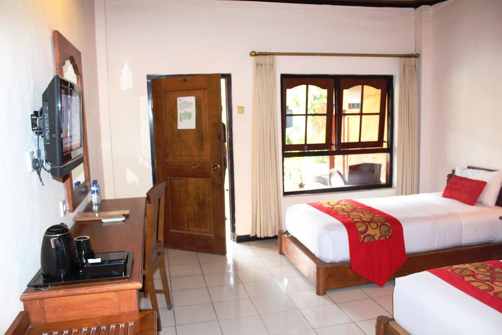 Indi Hotel サヌール 外观 照片