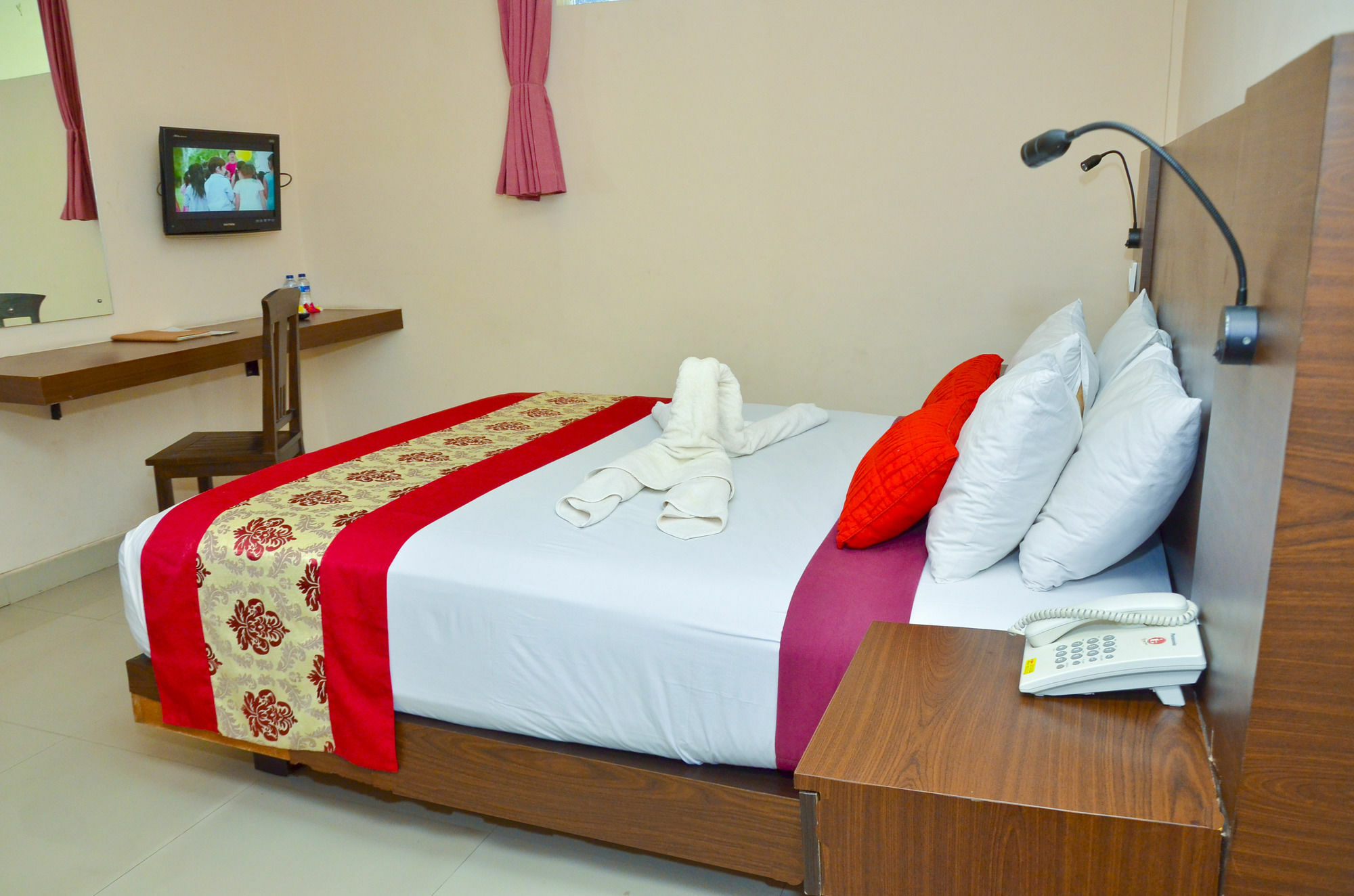 Indi Hotel サヌール 外观 照片